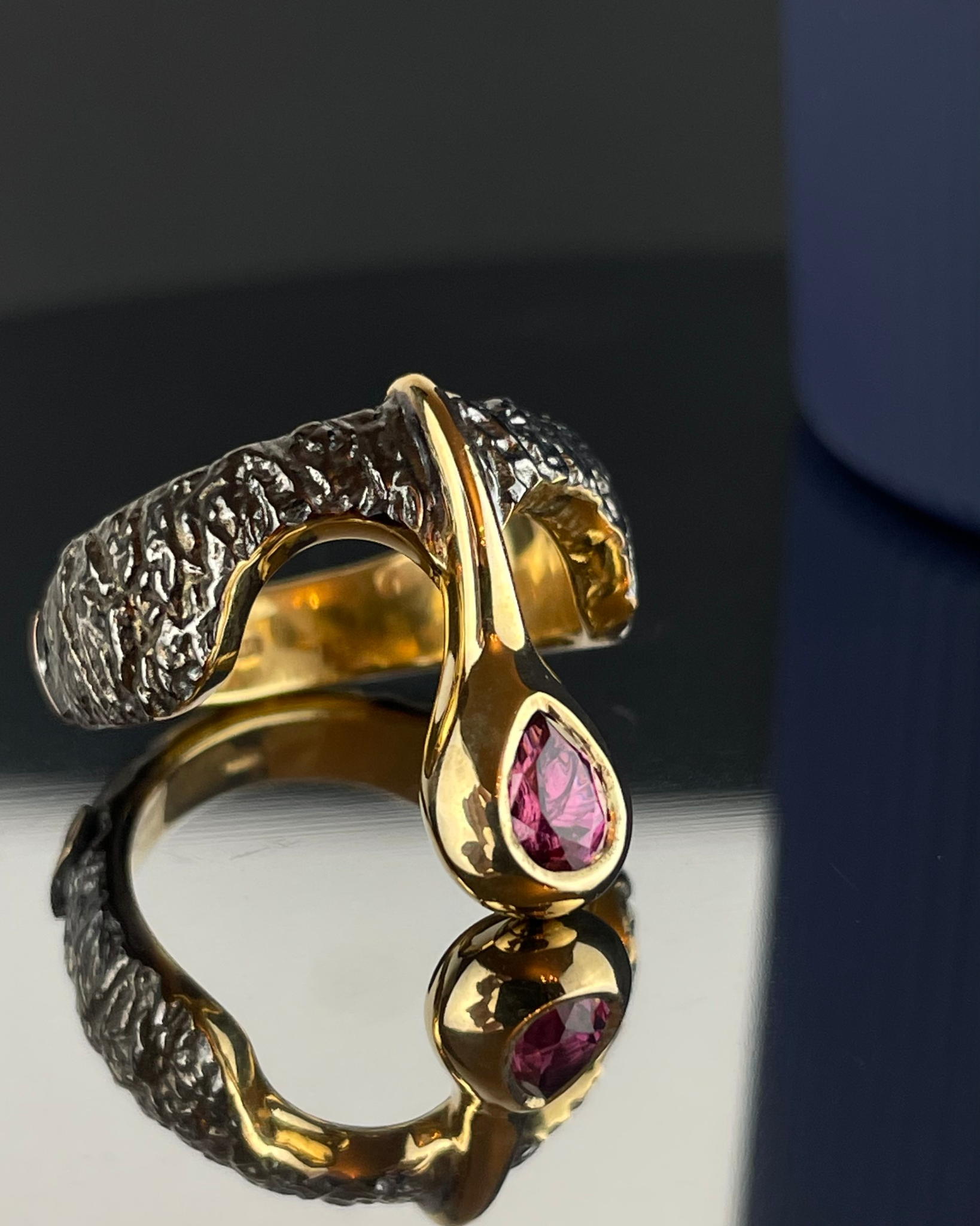 Aurora ring