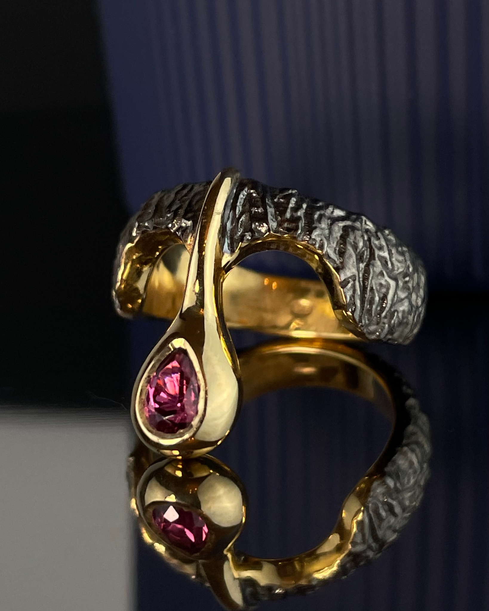 Aurora ring